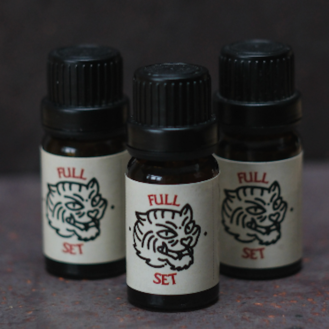 The Role of Essential Oils in Beard Care: Benefits and Uses
