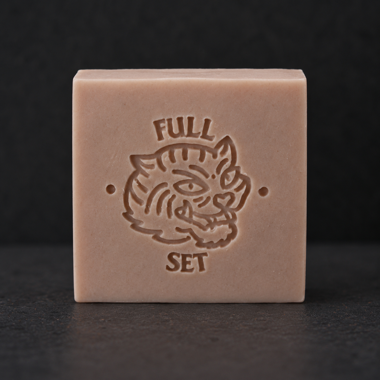 Savon au géranium rosat et à l'argile rouge | Coffret complet